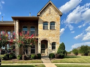 Building Photo - 1404 Arapaho Dr