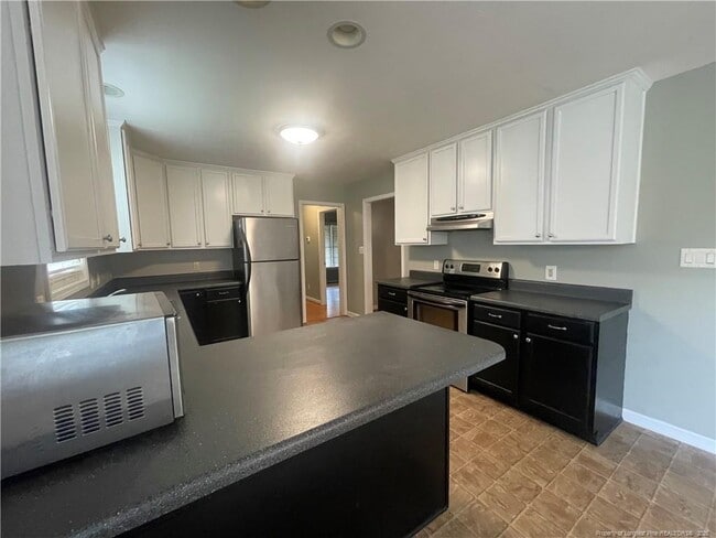 Foto del edificio - 596 E Lake Ridge Rd