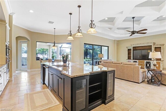 Foto del edificio - 6851 Lakewood Isle Dr