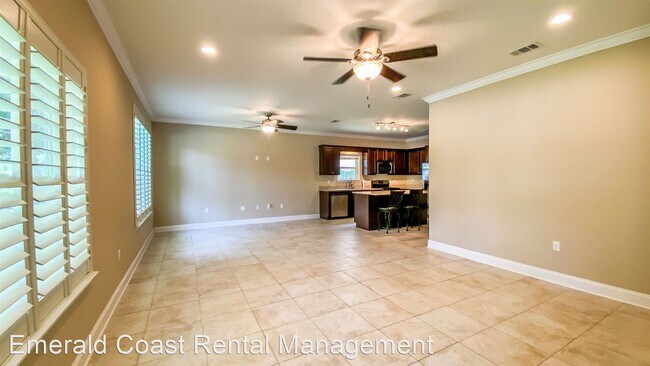 Foto del edificio - 3 br, 2.5 bath House - 88 Yacht club