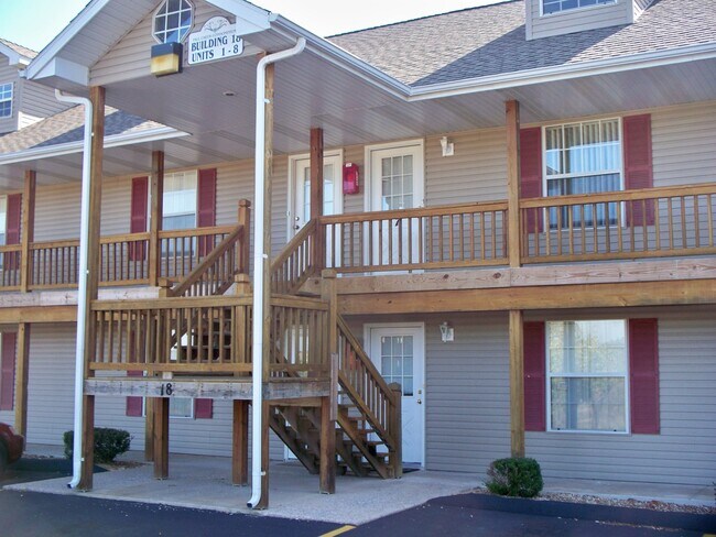 Foto del edificio - 2 bedroom 2 bath Loft Apartment Branson MO Renovated