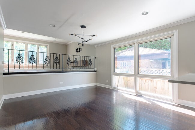 Photo - 600 Dewey Ave House