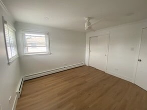 Building Photo - 2307 W 35th St