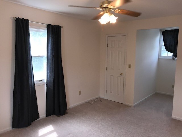 Foto del edificio - Available August 15: 3Bd, 2.5 Bath
