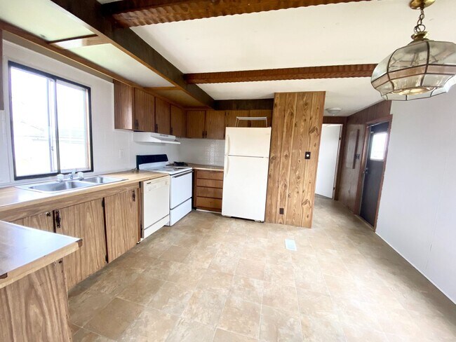 Foto del edificio - 784 S Sandy Hook Rd