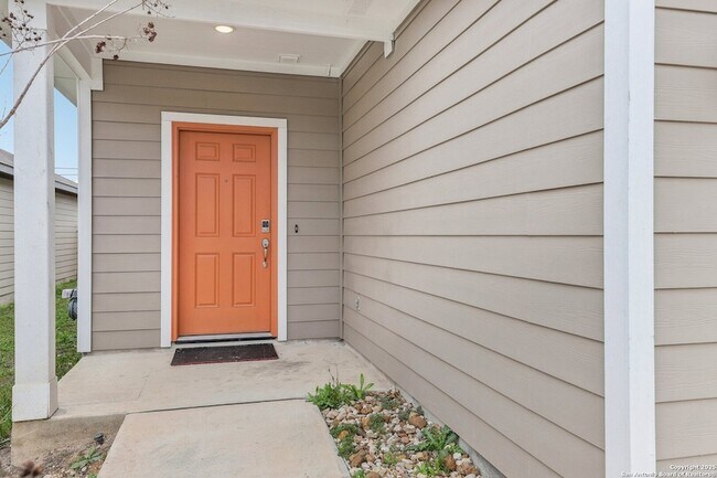 Foto del edificio - 4422 Chandler Rd