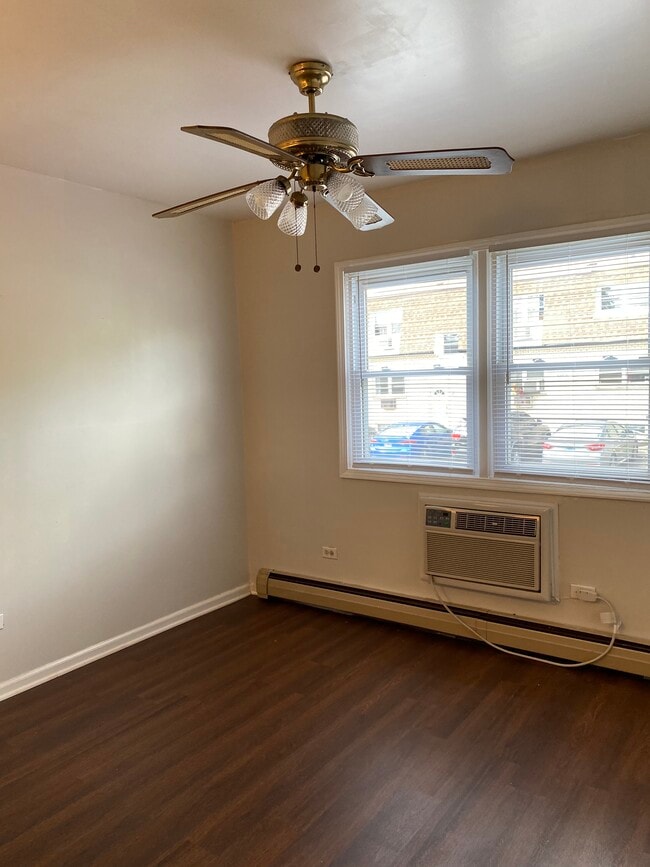 Dinning room - 5632 St James Ct