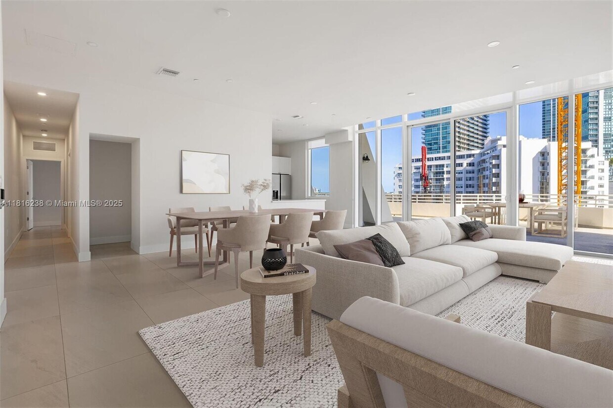 Foto principal - 555 NE 34th St