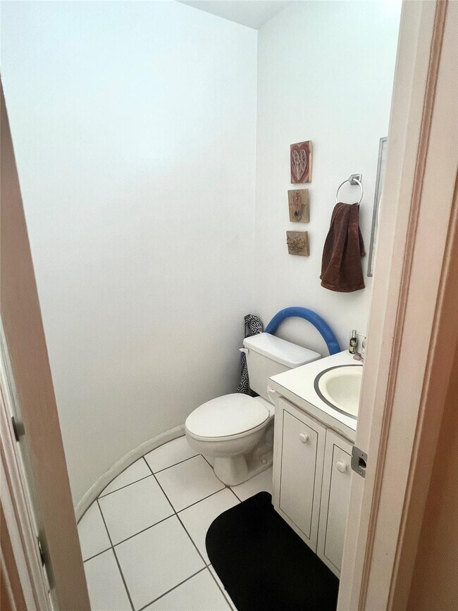 Foto del edificio - 2191 NE 68th St