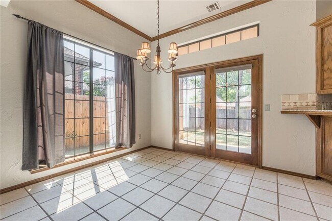 Foto del edificio - 1809 Courtney Ln