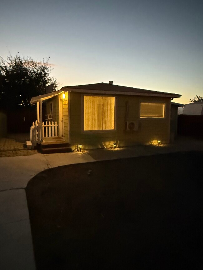 Foto del edificio - 6301 Bethel Island Rd