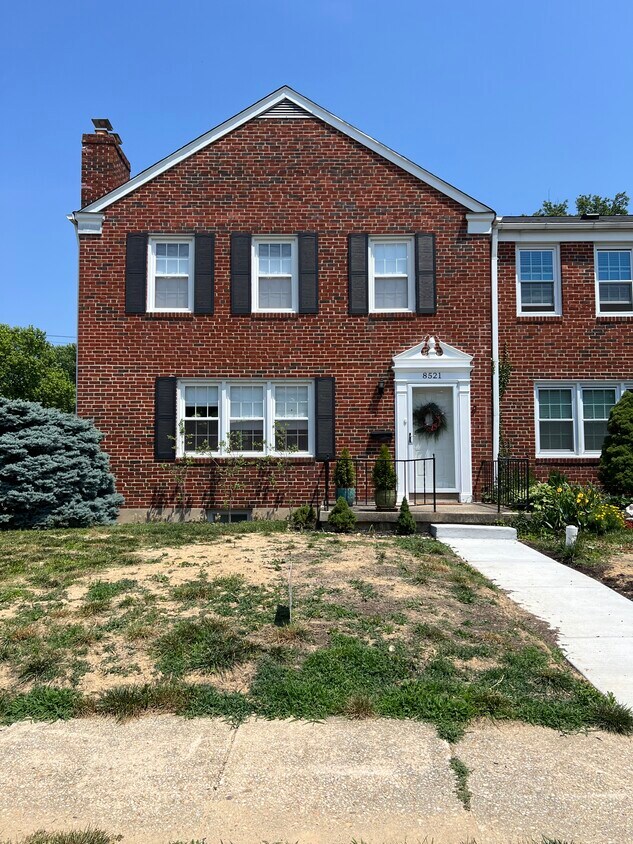 Primary Photo - 8521 Drumwood Rd