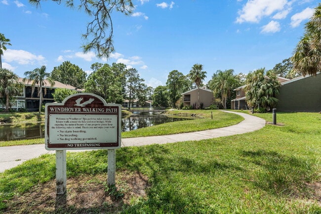 Fully Renovated 2-Bedroom Condo—Just 1 Mile from Universal! - Fully Renovated 2-Bedroom Condo—Just 1 Mile from Universal!