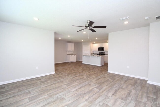 Foto del edificio - 7524 Oak Lake Blvd