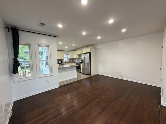 Building Photo - 403 Scott-Mobus Pl