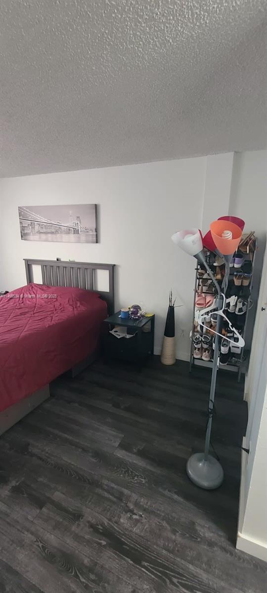 Foto del edificio - 14421 N Kendall Dr