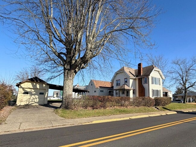 Building Photo - Single Family Home on Marland Heights for Rent
