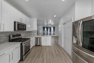 Building Photo - 4810 Jarl Ct