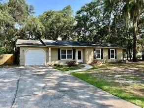 Building Photo - 201 Whittington Dr