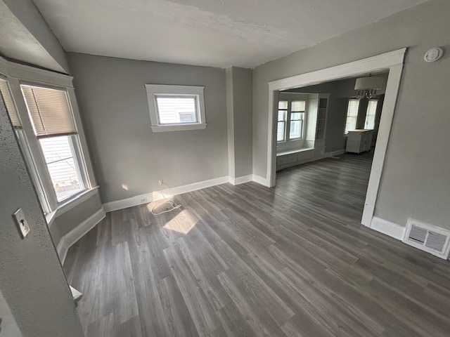 Building Photo - 1541 Hopkins Ave