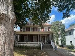 Building Photo - 1351 College St