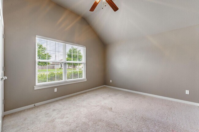 Foto del edificio - Modern 3-Bed Home in Prime Springdale Loca...