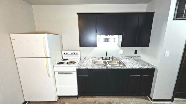 Foto del edificio - 126 Poplar St