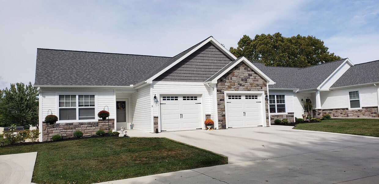 Foto principal - 512 Dearbaugh Ave