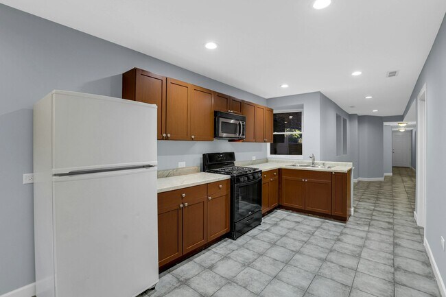 Foto del edificio - 3551 W Douglas Blvd