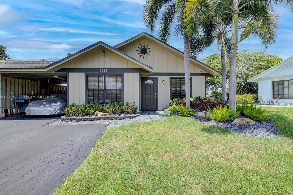 3693 W Citrus Trce, Davie, FL 33328 House Rental in Davie, FL