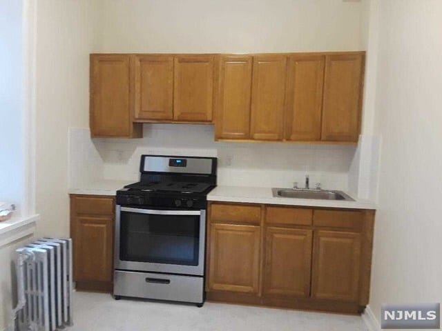 Foto del edificio - 222 Christie St