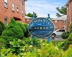 Building Photo - 31 Montvale Ave