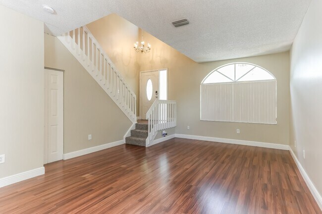 Foto del edificio - 538 NW 157th Ln