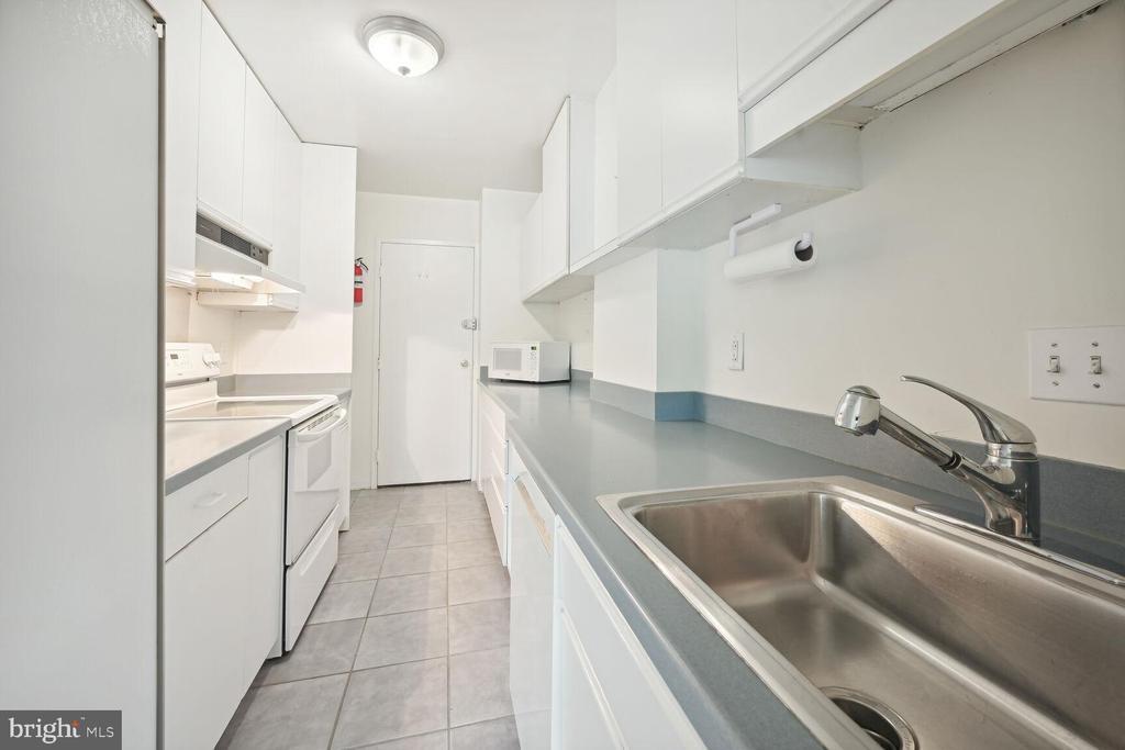 Foto principal - 4600 Connecticut Ave NW