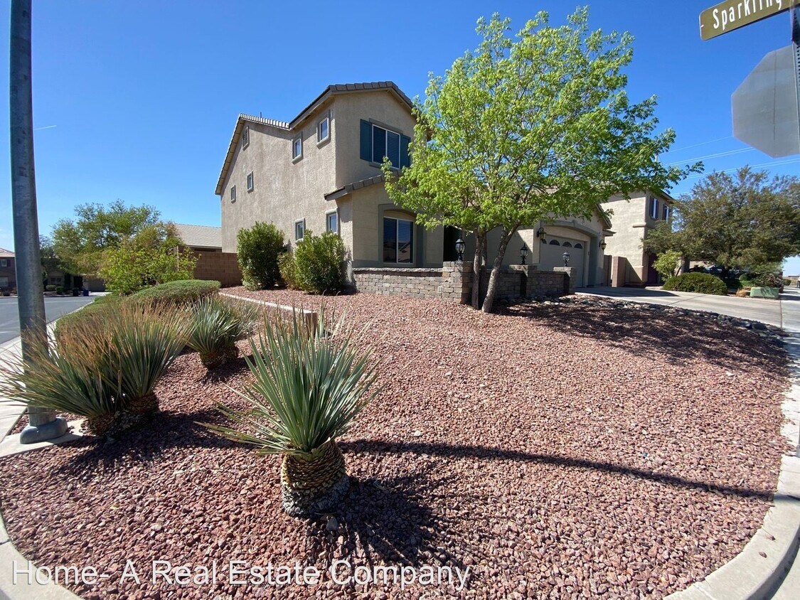 Foto principal - 5 br, 3 bath House - 325 Misty Moonlight S...