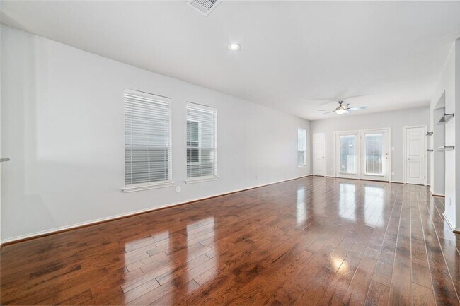 Foto del edificio - 3212 Chenevert St