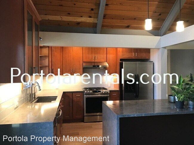 Foto del edificio - 3 br, 2 bath House - 33 Alta Dr.