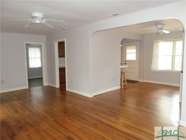 Building Photo - 2310 Camelia Ct