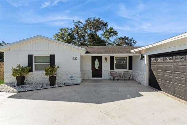 Foto del edificio - 622 Beverly Ave