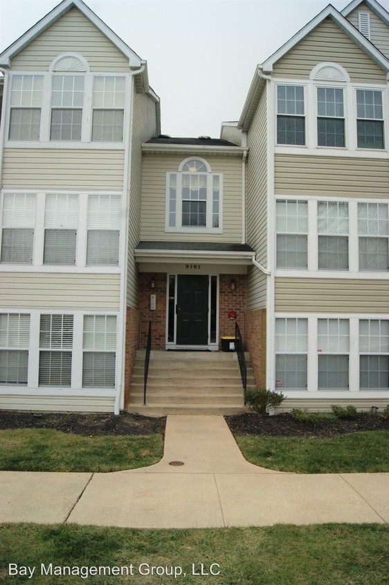 Primary Photo - 9101 Lincolnshire Ct