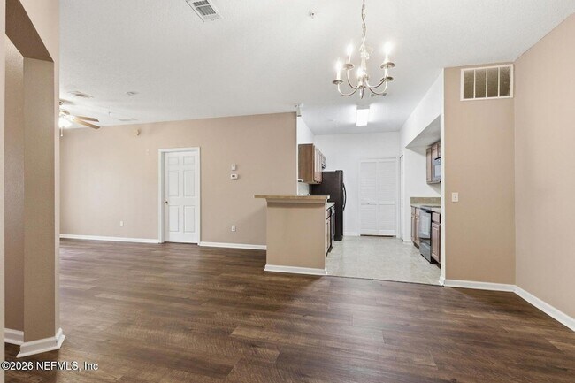 Foto del edificio - 3680 Kirkpatrick Cir