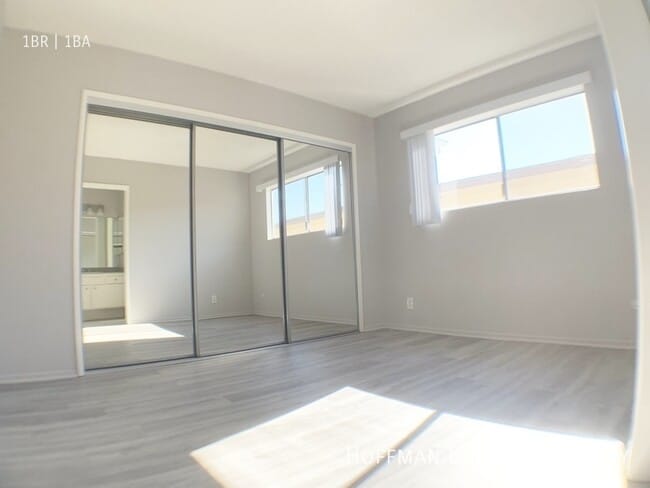 Building Photo - 3610 Midvale Ave