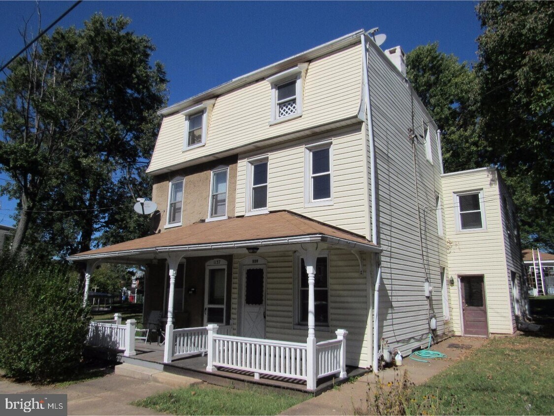 1139 Center Ave, Pottstown, PA 19464 House Rental in Pottstown, PA