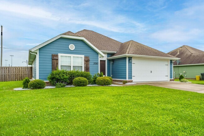 Foto del edificio - Modern 3-Bed Home in Prime Springdale Loca...