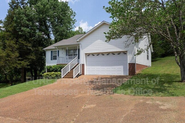 Building Photo - 402 Due Ln