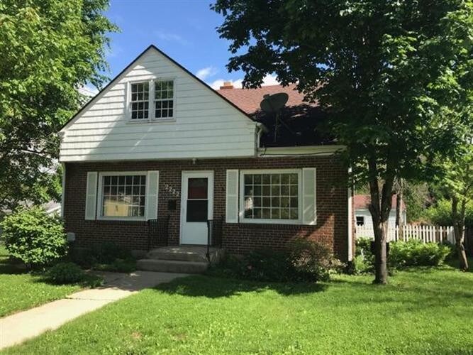 Foto principal - 2222 Greenwood Ave