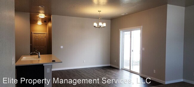 Building Photo - 4 br, 2.5 bath House - 10043 W Campville