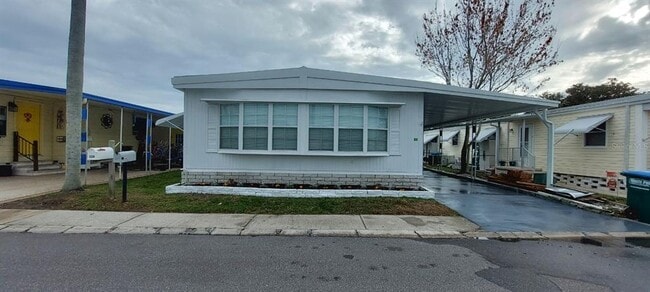 Building Photo - 3113 State Rd 580