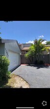 Building Photo - 11041 SW 113th Pl