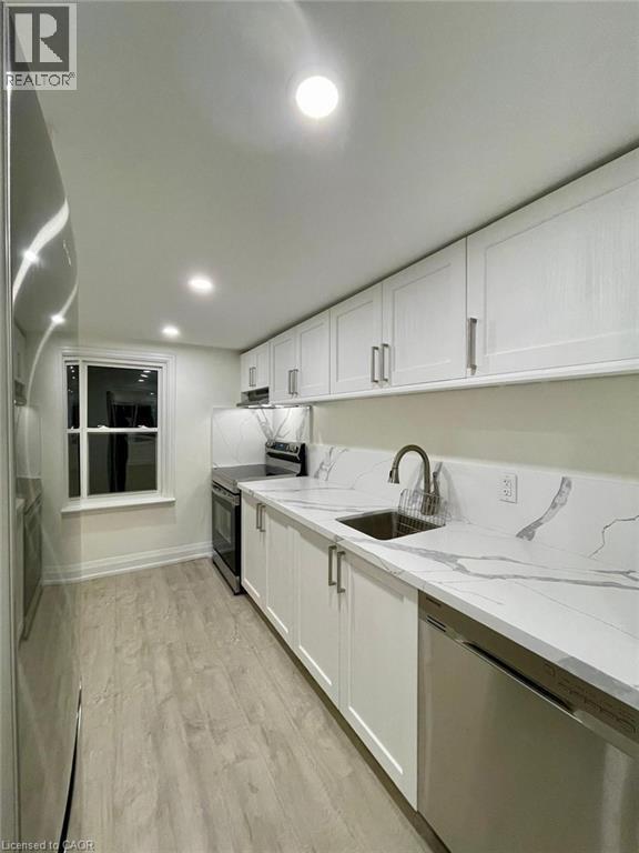 Photo du bâtiment - 450 Niagara St